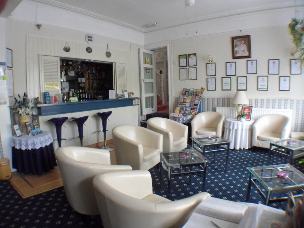 Crimdon Dene Hotel Torquay Luaran gambar